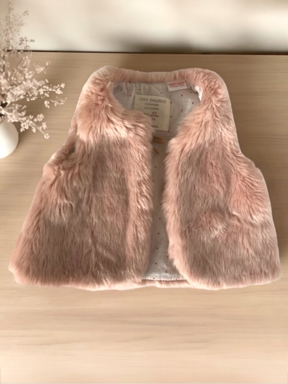 👚2/$10👗3/$12 Zara Pink Faux Fur Vest Baby Girls Size 6-9 Months